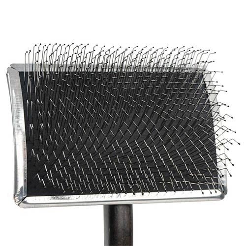 Bürste mit langen, weichen Zinken